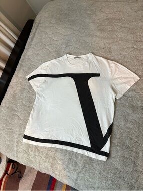 Valentino Signature V Logo Tee Shirt